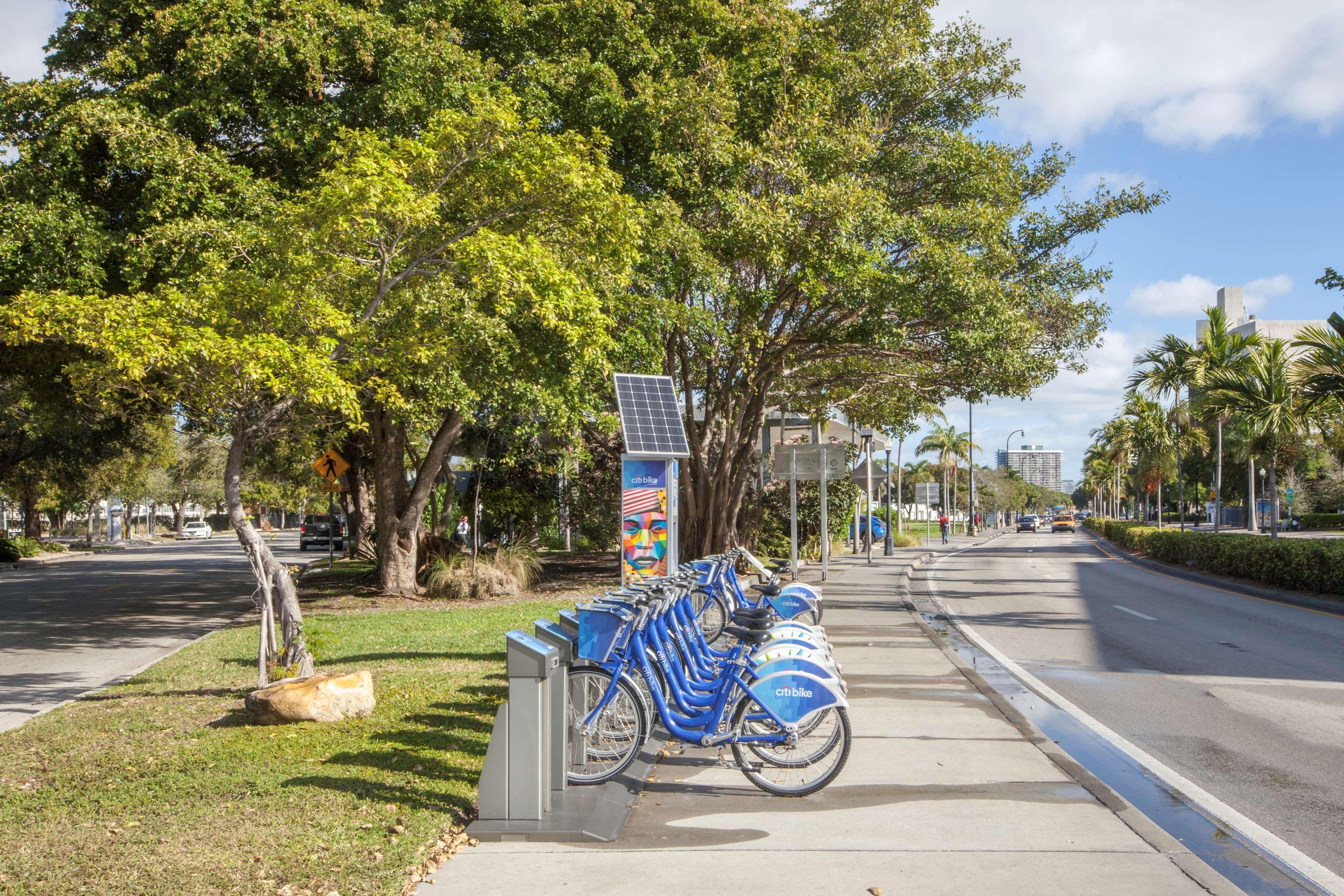 Best Western Plus Atlantic Beach Resort Miami Beach Exterior foto